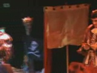 Tom Avery contre Barbe Rousse