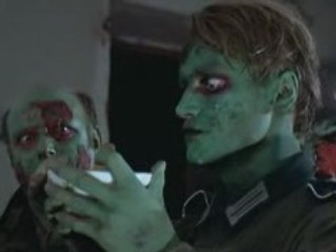 Le lac des morts vivants - Des zombies nazi au p'tit dej