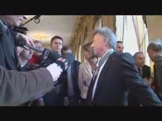 DUSTIN HOFFMAN COMMANDEUR