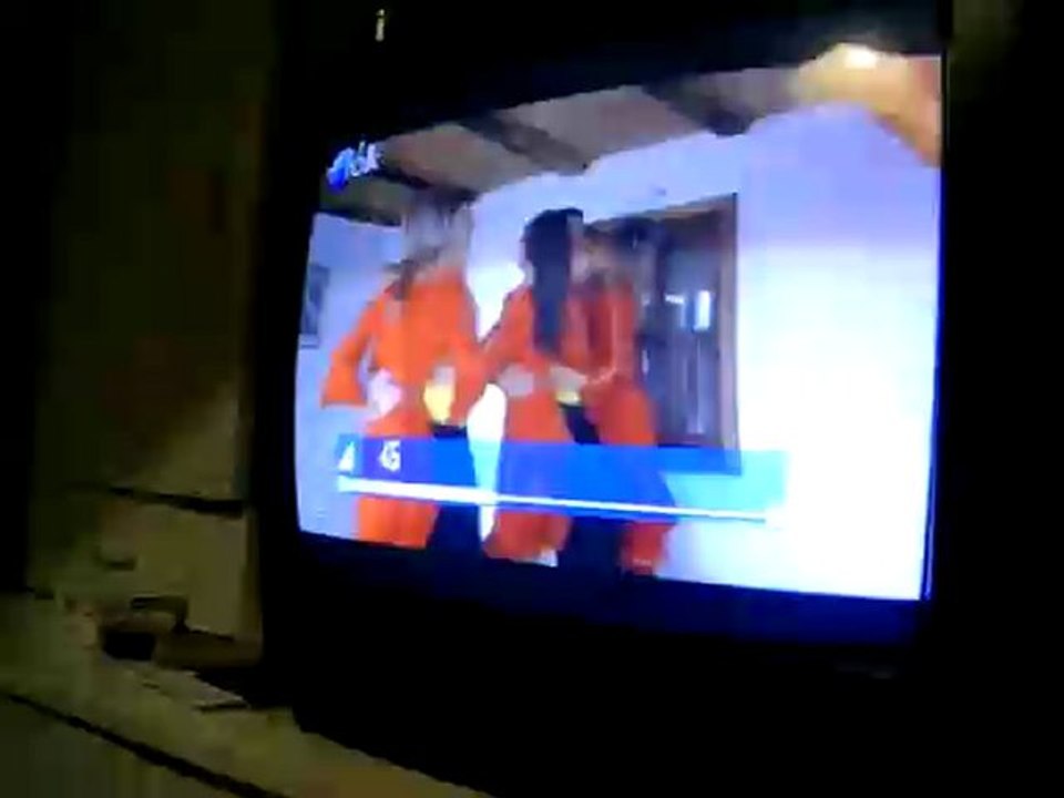 Ванко играе на народна музика