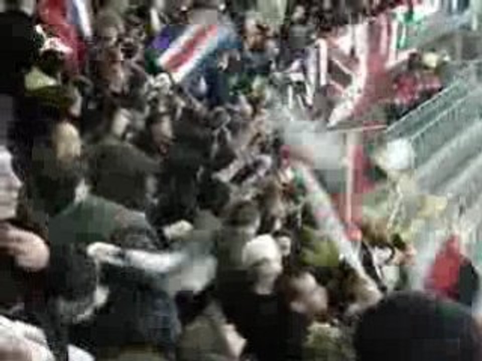 Wolfsburg PSG Penalty de Luyindula