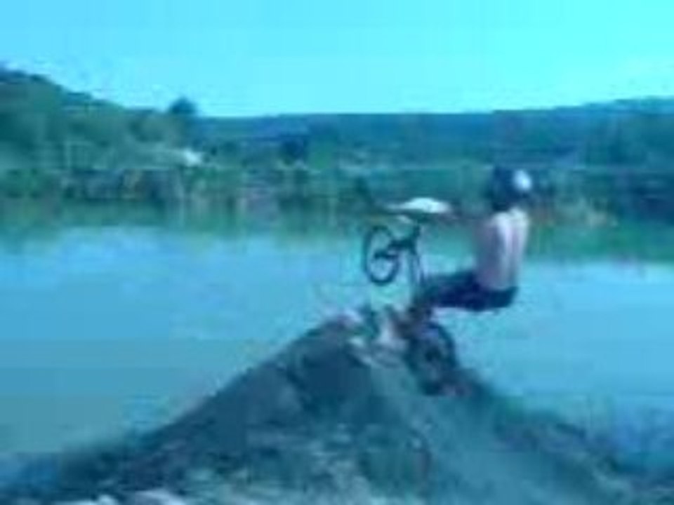 MOV00440