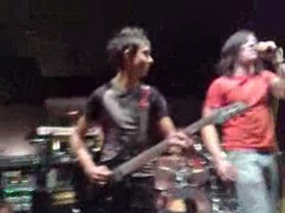 Rage again'st  par Gathelback
