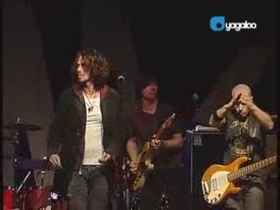 PENTAPHON[E] führen durch YAGALOO