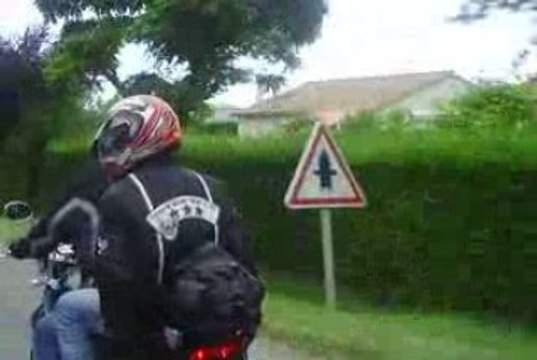 castelbalademoto sortie du gers