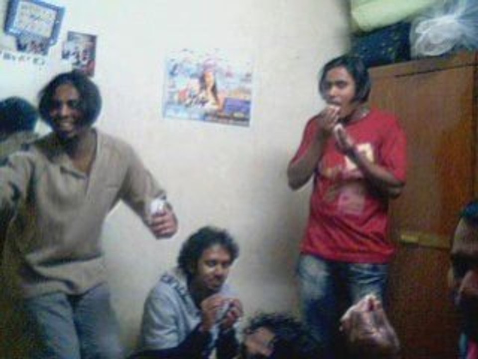 Gayan33