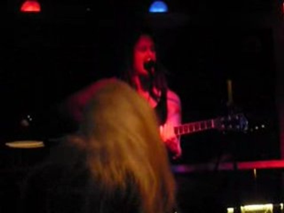 Ilja Jalkanen on the rocks helsinki (Paranoid Black Sabbath)