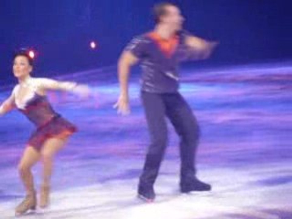Holiday On ICE