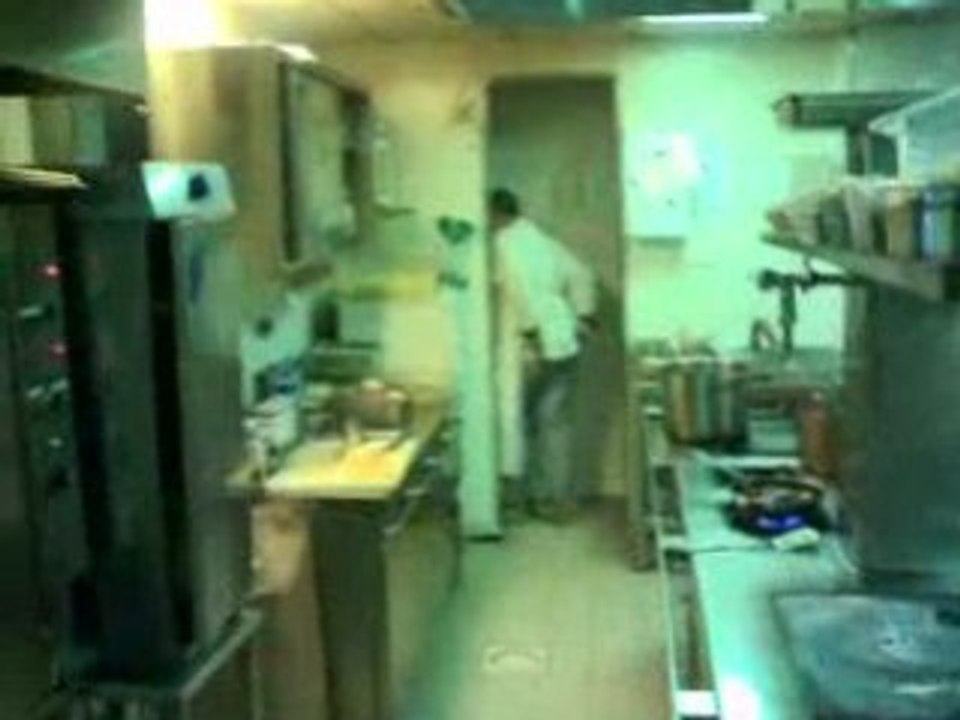 seb en cuisine hot..