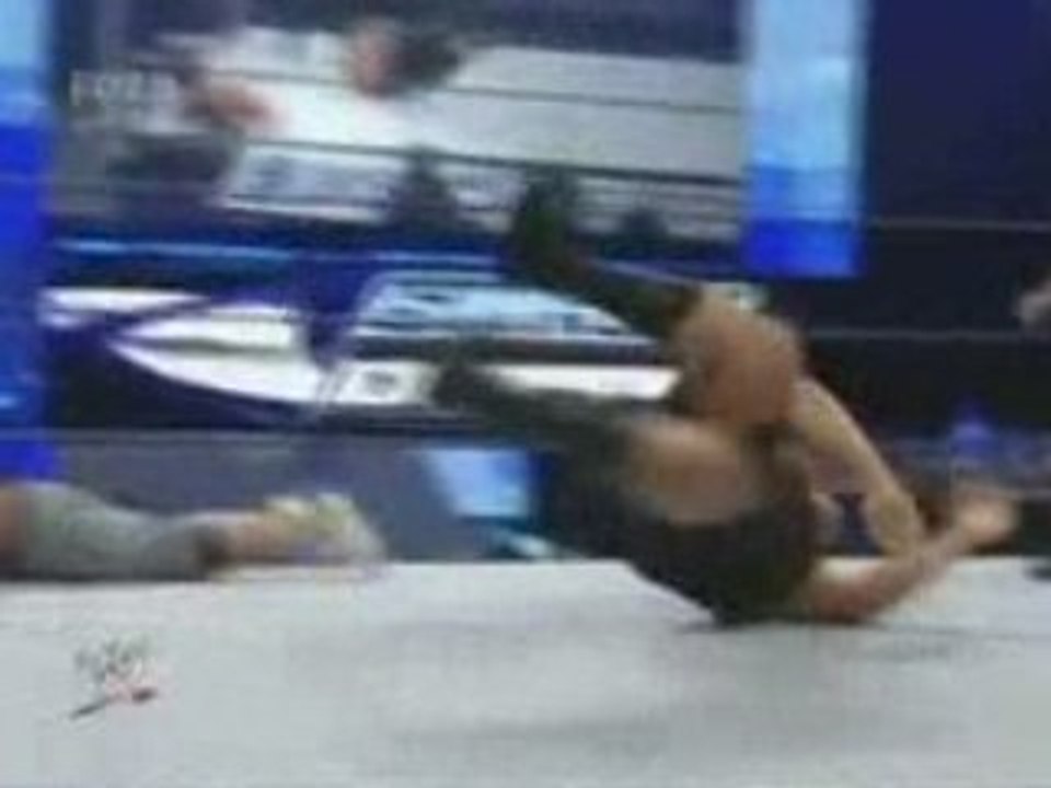 WWE Smackdown 27/02/09 John Cena vs Big Show