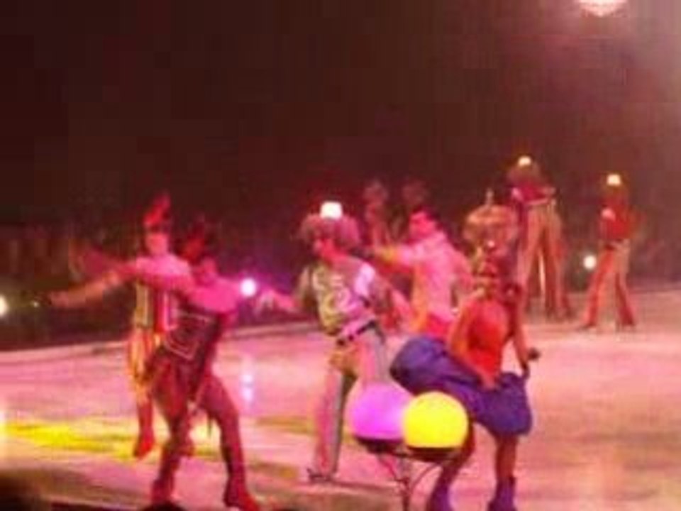 Holiday On Ice