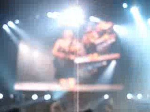 ACDC Bercy 25 Fev. - Solo Angus 1 HQ