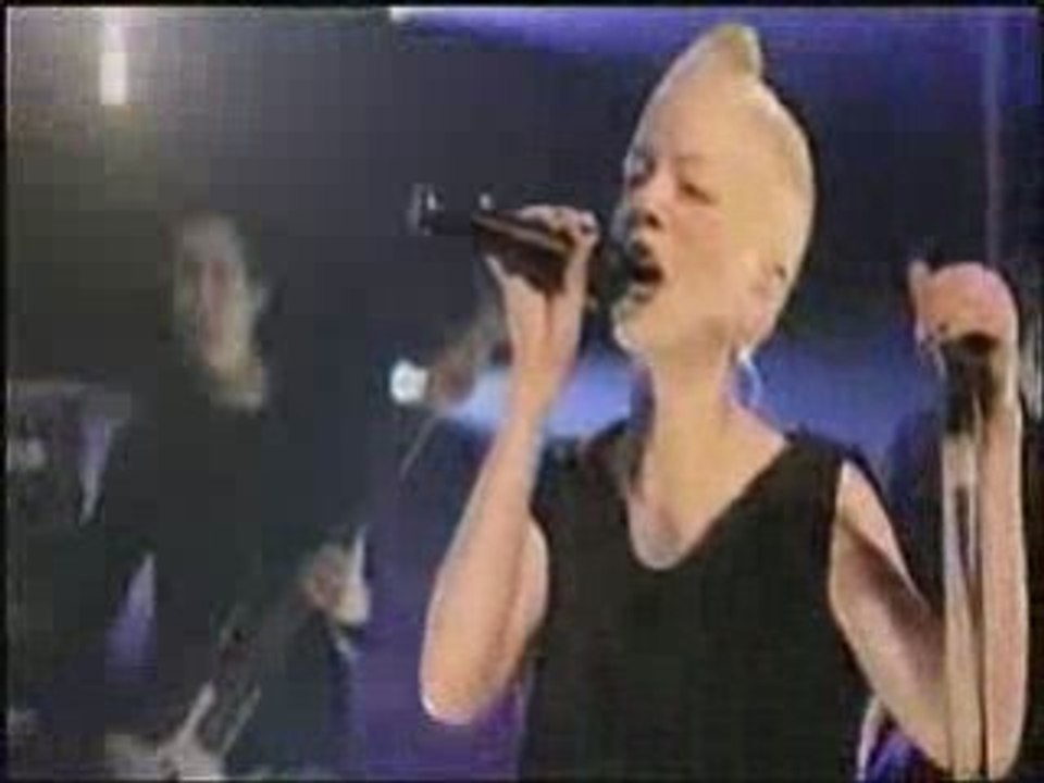 Garbage > Cherry Lips (Live)