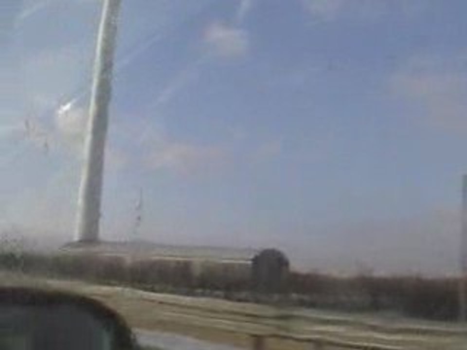 le bec ou canestre 01 02 09 copenhague le 1er pont