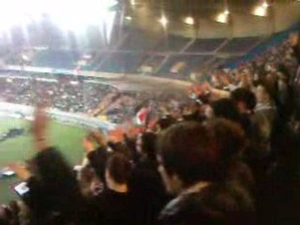 PSG 4-1 Nancy P.AR.I.S + Oui c'est toi l'amour ...