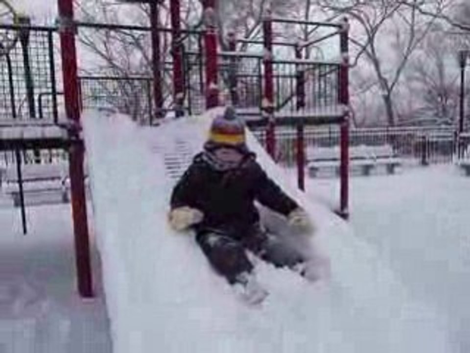 joies de la neige au playground