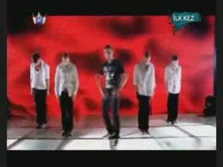 Asli Güngör-Gözyaşlarımla (Ismail YK Videolari)