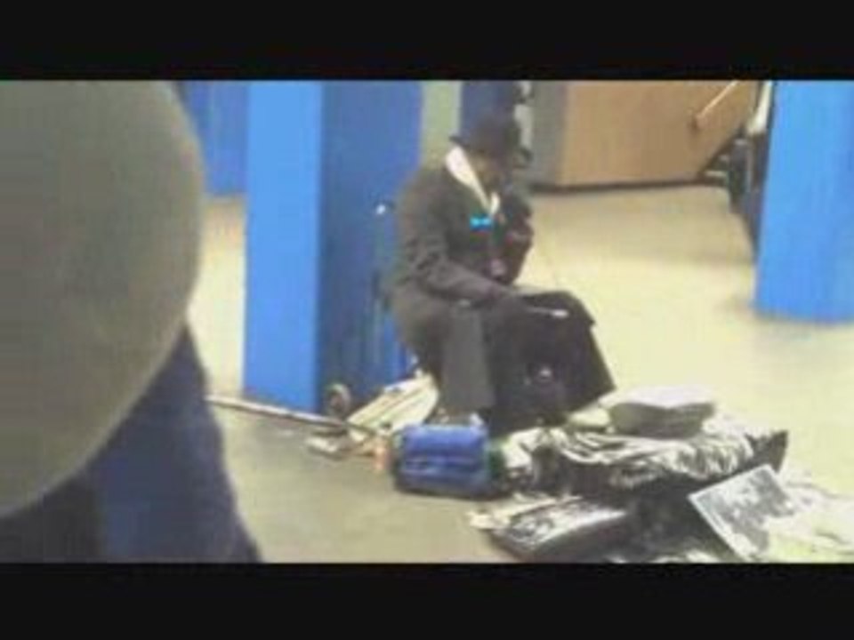 Frank Sinatra LIVE in the Subway