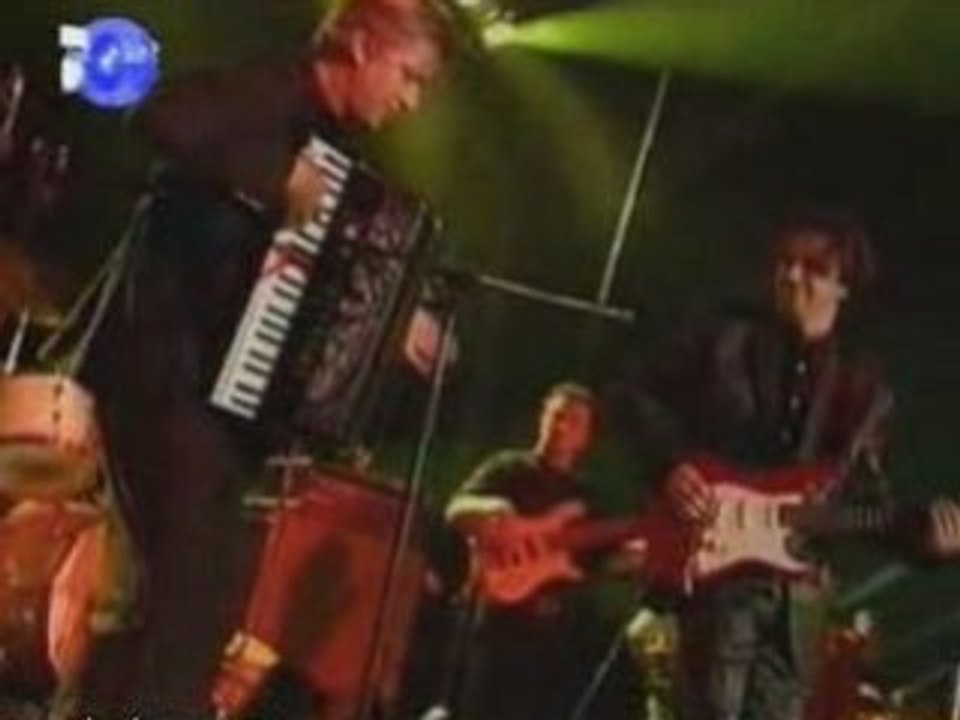 Indexi feat Goran Bregovic - Zute dunje