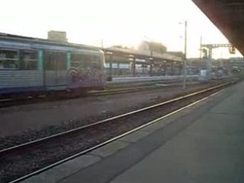 départ de la bb 67456 avec le rrr bleu picardie