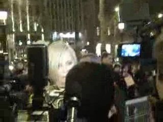 Charlize Theron LOIN DE LA TERRE BRULEE