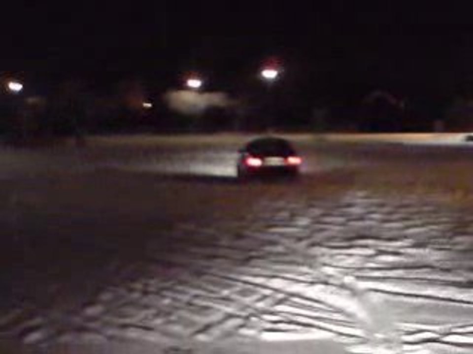 325i sous la neige piloter par mathieu