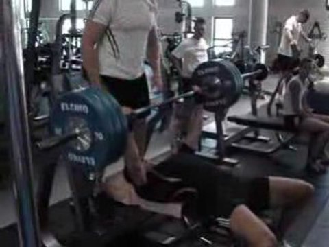 Developpé couché Erik CADEE 8X140 kgs