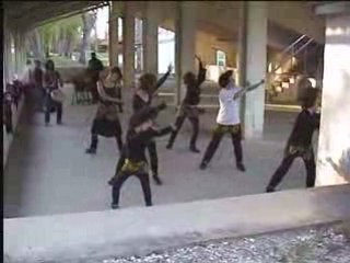 Dance hyp groupe