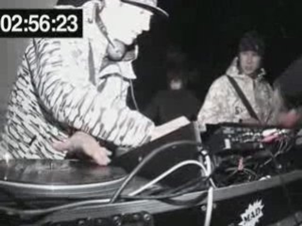 la techno en 4 minutes.