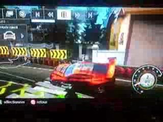 DECOLLAGE SUR RACE PRO