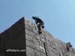 Düz duvara tirmanmak