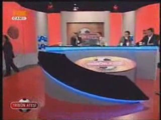 Tribün Ateşi ve Hayri Hiçlerden Okan Bayülgene cevap