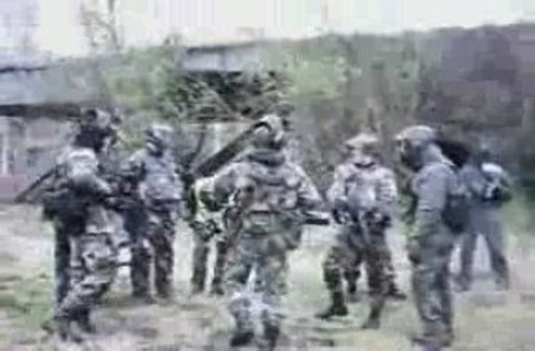 Les bérets verts tacticals  paintball ( filmé par predator)