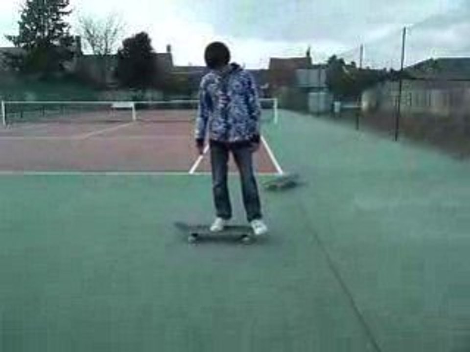 Comment faire le Shove It et le Pop Shove It ?