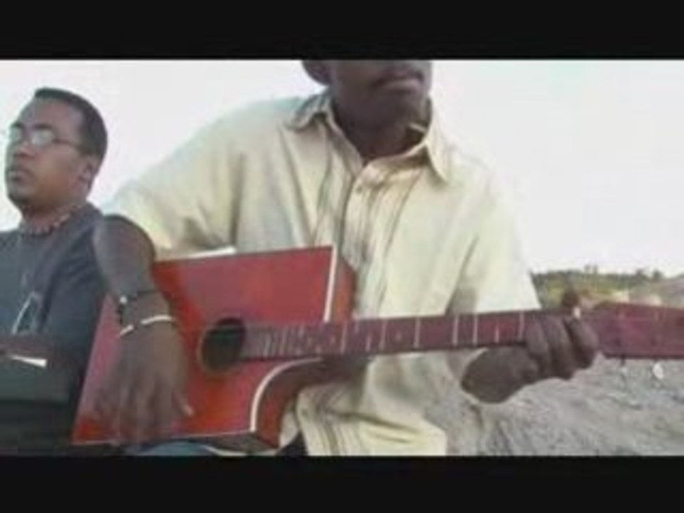 Edy lejao & Tsikimpahoriana