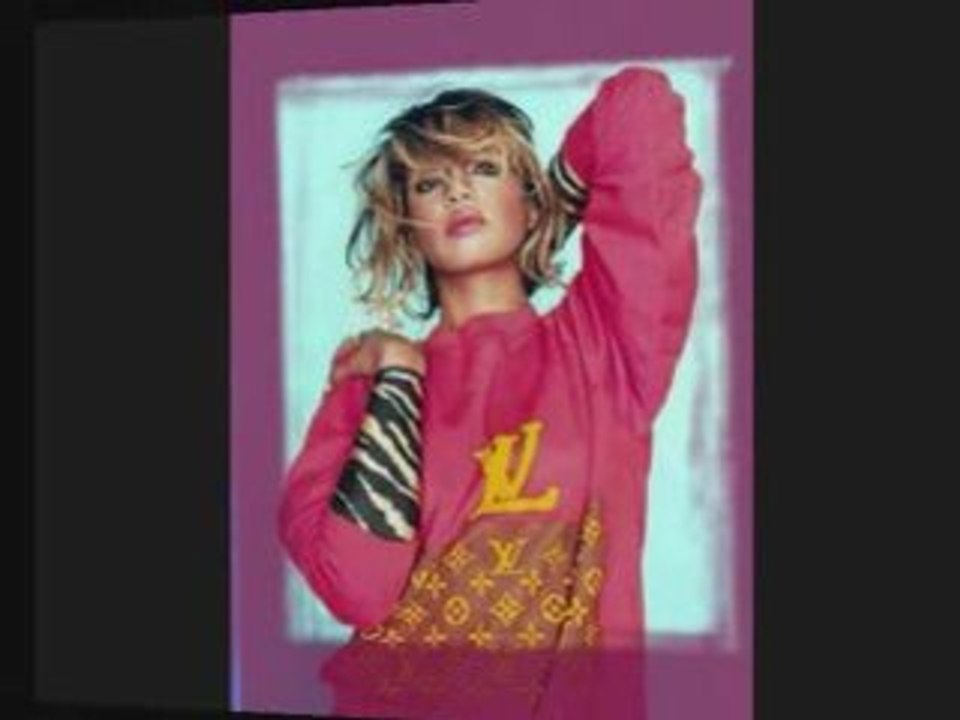 Mia - 20 dollars