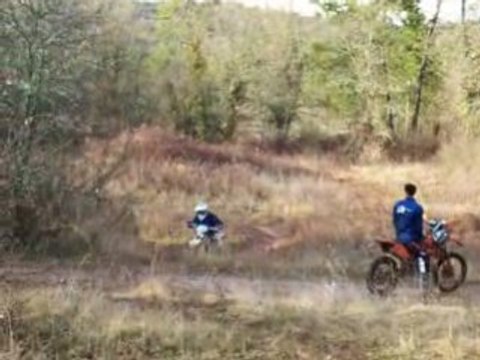 Corentin avec sa 50 beta RR enduro