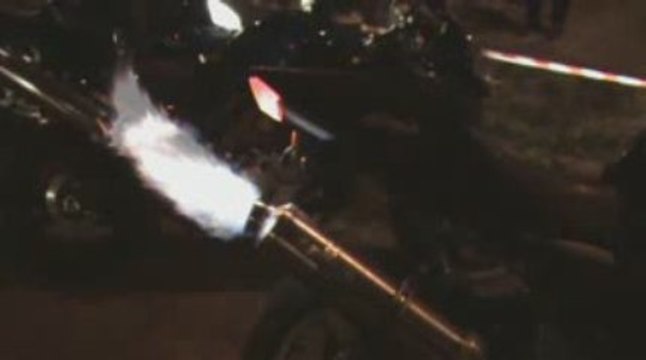Concours de flammes et ruptures YZFR1 contre ZX12R