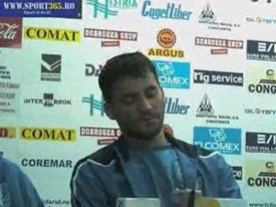 Conferinta_cosmin_bacila_04_03_09
