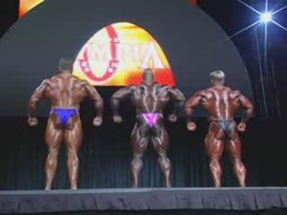 Olympia 2005 - prejudge - ronnie coleman jay cutler