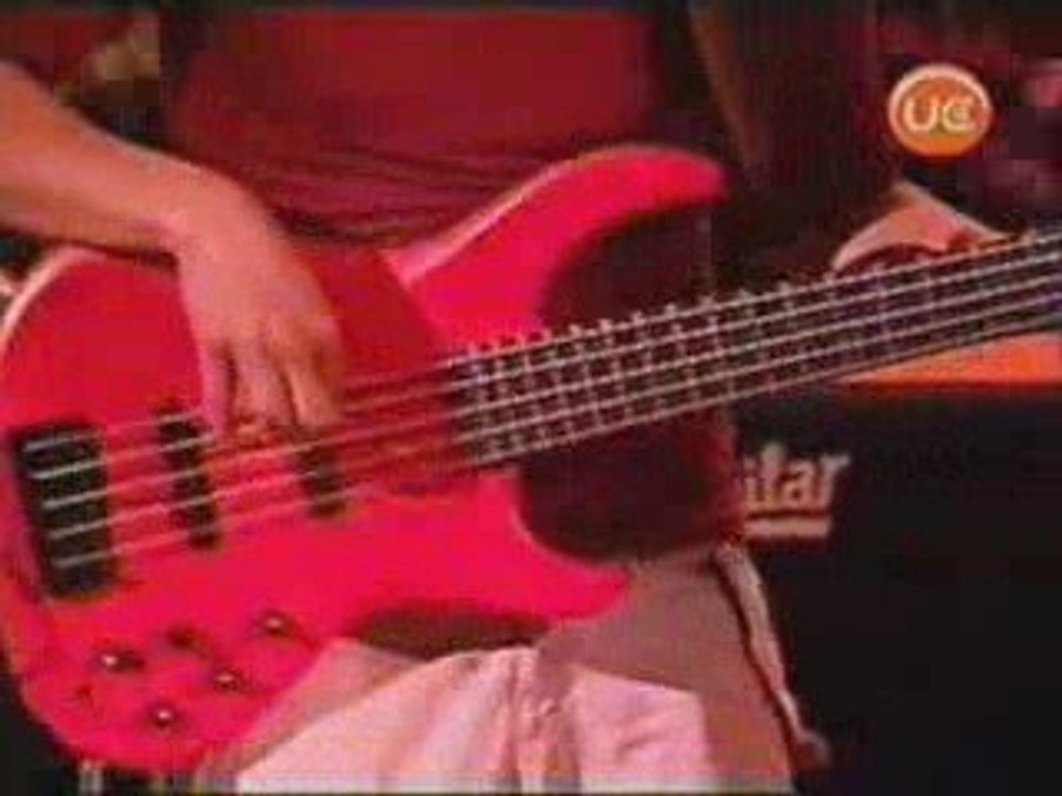 50 Fest.Viña del Mar Carlos Santana mira como va
