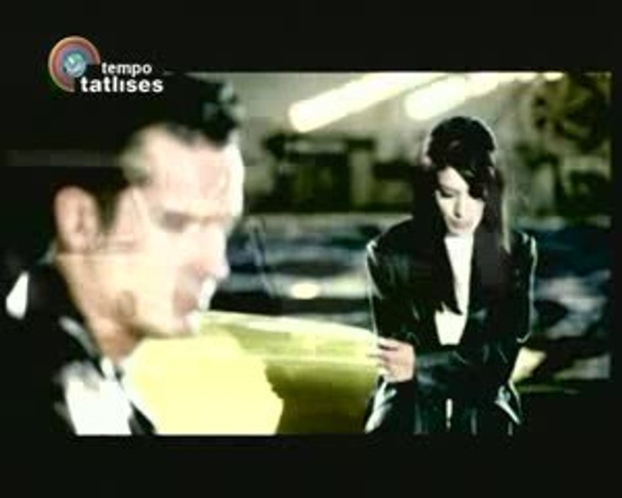 Nazire - Yüregime Kar Yagiyor (2009) by Aluxton