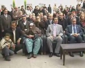 Arınç, Vali, Belediye Başkanı ve Şeyh - Protokolde ilk sıra