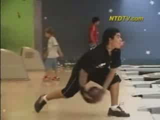 Novel Bowling Approach, Santa Cruz Bolivia