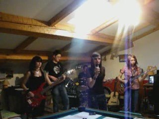 Wake me up when septembers ends - Baka! (2)