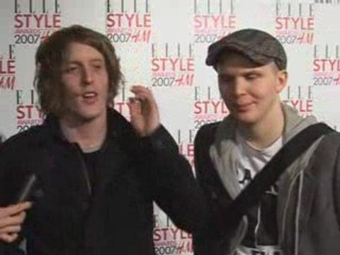 Andy Burrows quits Razorlight