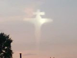 Ovni 06 mars 2009 nuage de Jesus ? un avis ? pris en Russie
