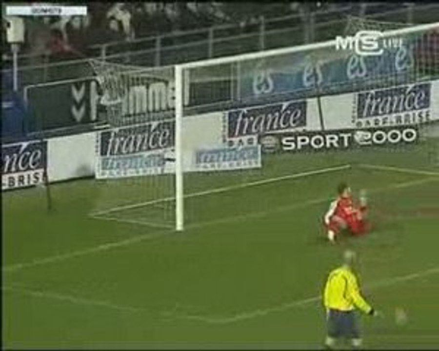 RCS - CLERMONT 2-0 COHADE