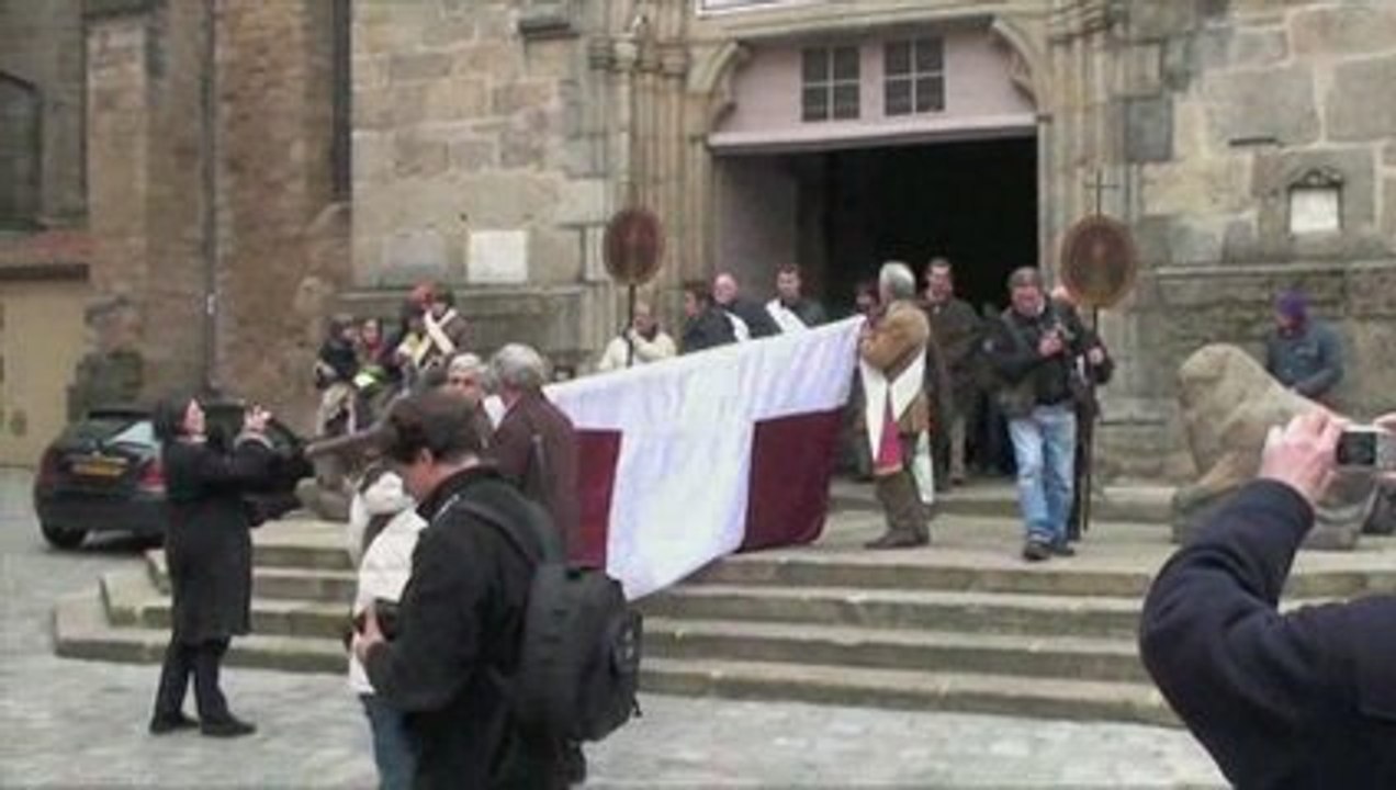 Ostensions-Limoges-St Michel-des-lions