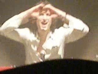 Tahiti 80 - Heartbeat (live)